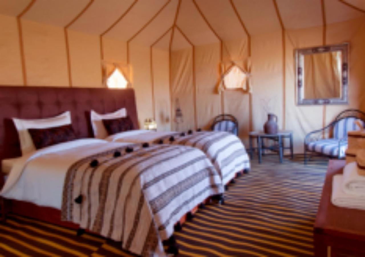 Holiday Luxury Camp Merzouga Quarto foto